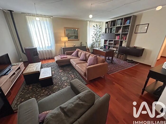 Appartamento trilocale in vendita in Via Solferino, Meda