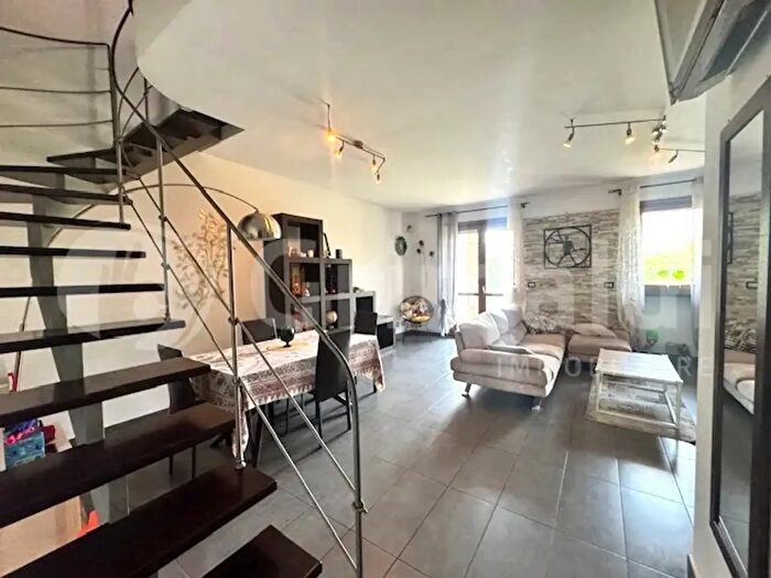 Appartamento con 5 locali in vendita in Strada Sanda, Moncalieri