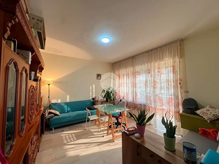 Appartamento trilocale in vendita in Via Nazionale Adriatica Nord, Pescara