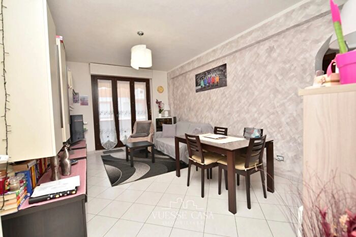 Appartamento con 5 locali in vendita in Nuoro, Nuoro