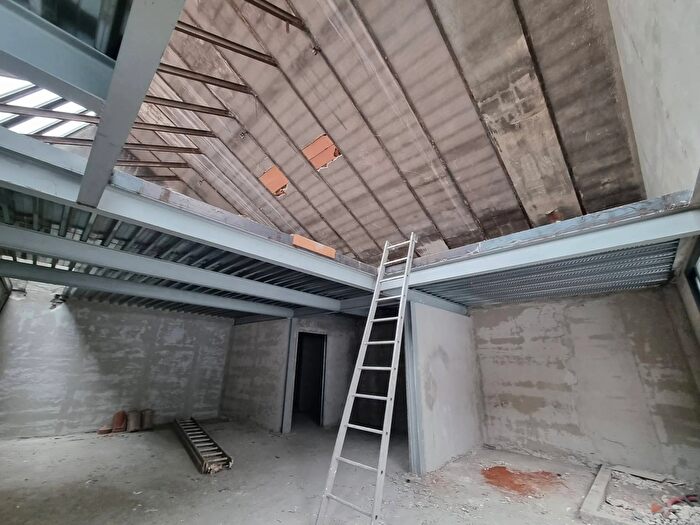 Appartamento trilocale in vendita in Via Tucidide, Milano