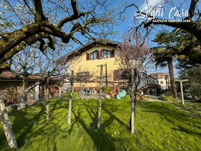 Case in Vendita e in Affitto - 3