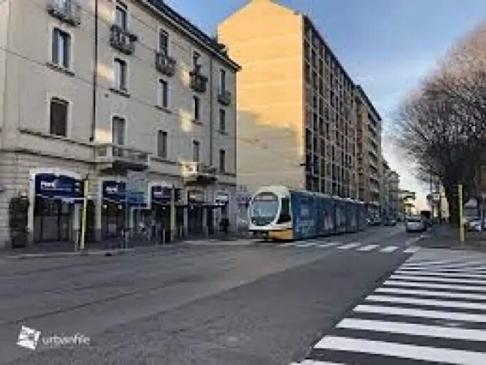 Casa con 5 locali in vendita in Milano