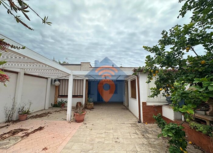 Casa quadrilocale in vendita in Via Castelvetrano, Castelvetrano