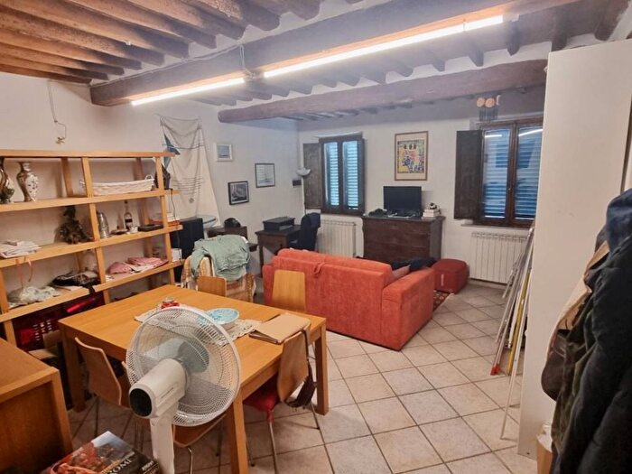 Appartamento quadrilocale in vendita in Via Fiorentina, Porta Fiorentina Leopolda, Pisa