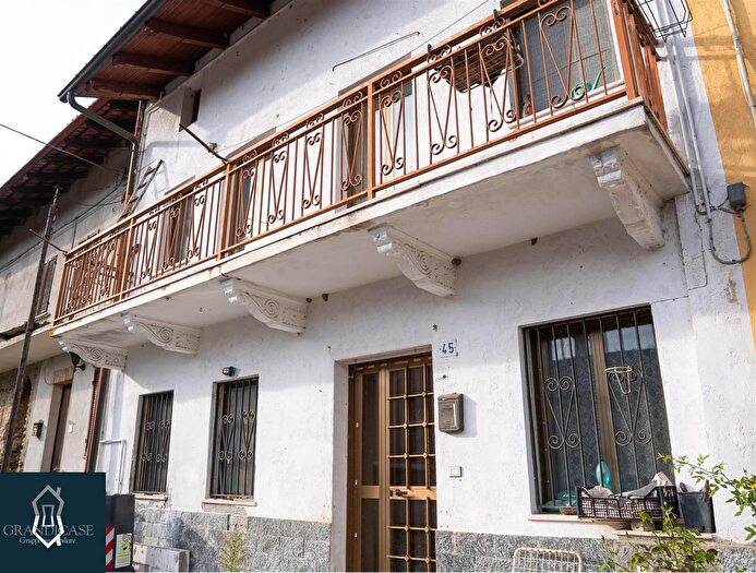 Casa con 5 locali in vendita in Borgata Nosa, Castagneto Po