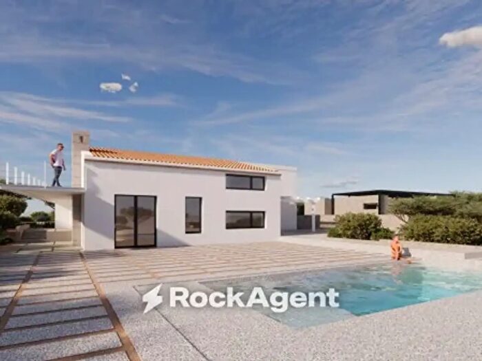 Casa con 6 locali in vendita in Strada CastelsardoSanta Teresa Gallura, Santa Teresa Gallura