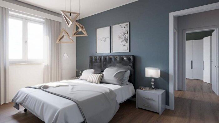 Appartamento quadrilocale in vendita in Via Monginevro, Torino