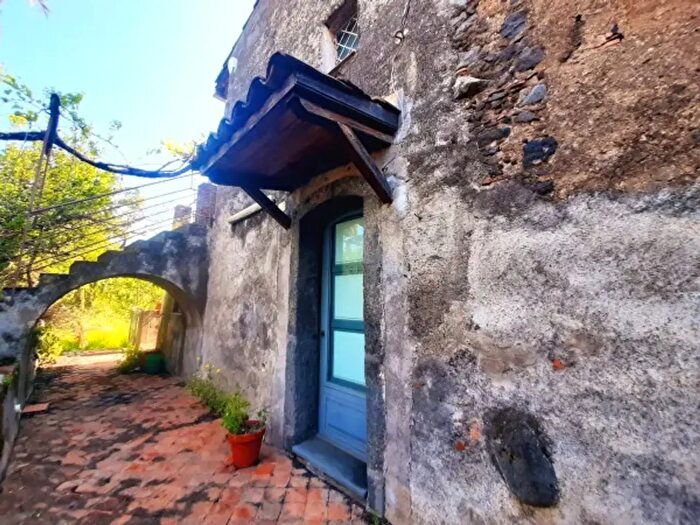 Casa bilocale in vendita in Via delle Acacie, Giarre