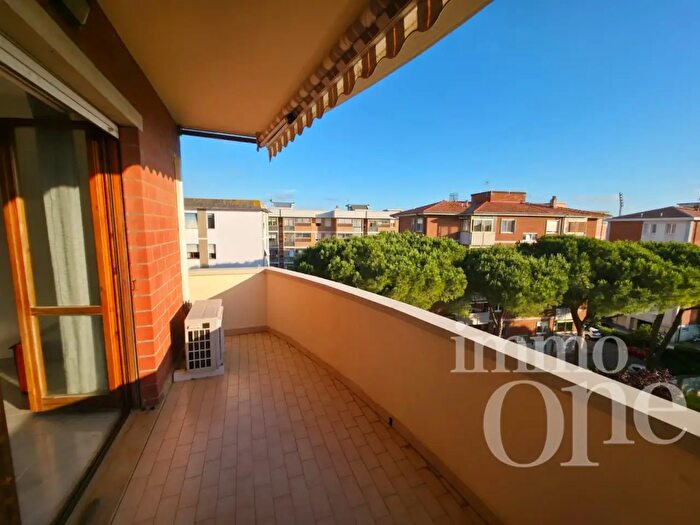 Appartamento con 6 locali in vendita in Livorno