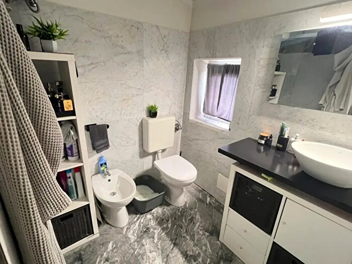 Casa bilocale in vendita in a della Gora, Massa