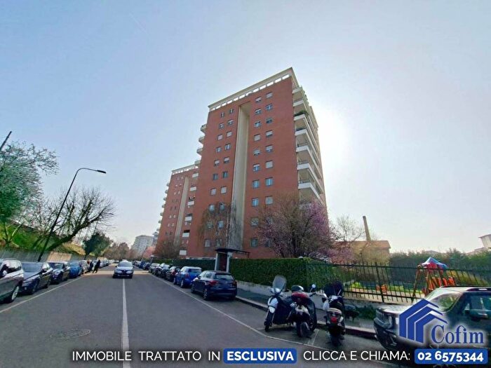 Appartamento trilocale in affitto in Via Benefattori dell'Ospedale, Istria, Milano