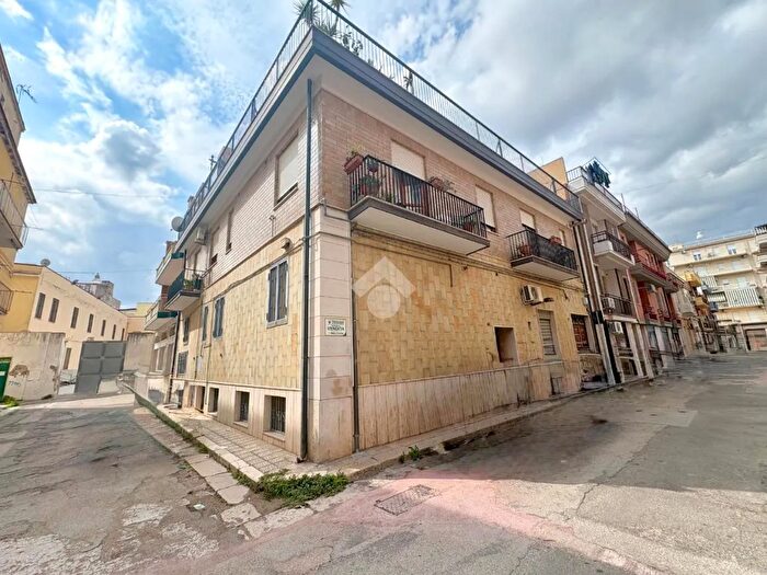 Casa quadrilocale in vendita in Via Giuseppe Magnati, San Severo