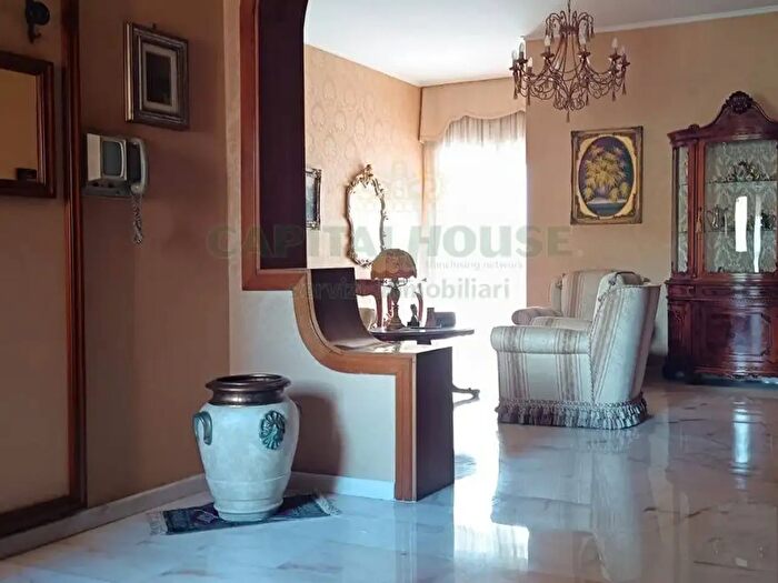 Appartamento con 5 locali in vendita in Via SantAntonio da Padova, Caserta
