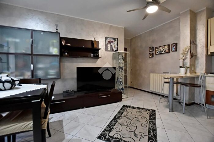 Appartamento trilocale in vendita in Via Giovanni Str, Liscate