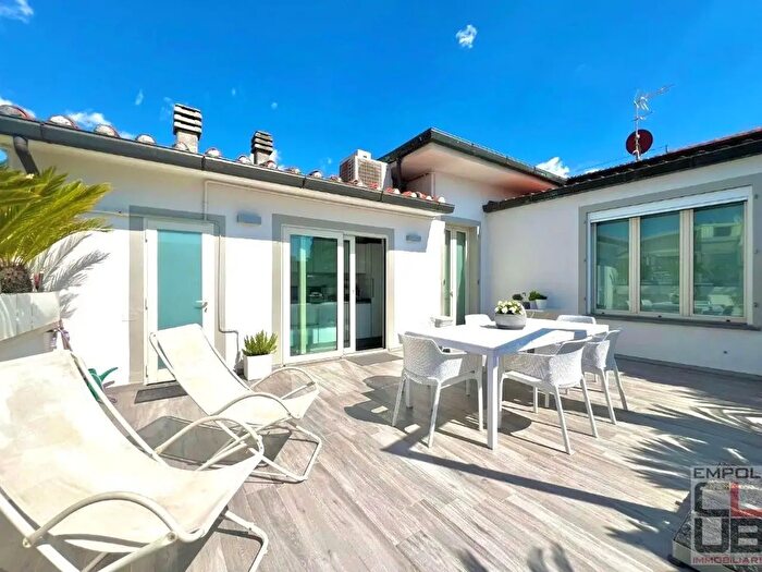 Appartamento con 5 locali in vendita in a Giulio Masini, Empoli