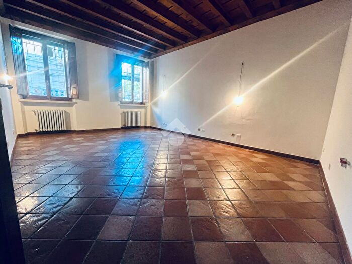 Appartamento trilocale in affitto in Isabella dEste, Mantova