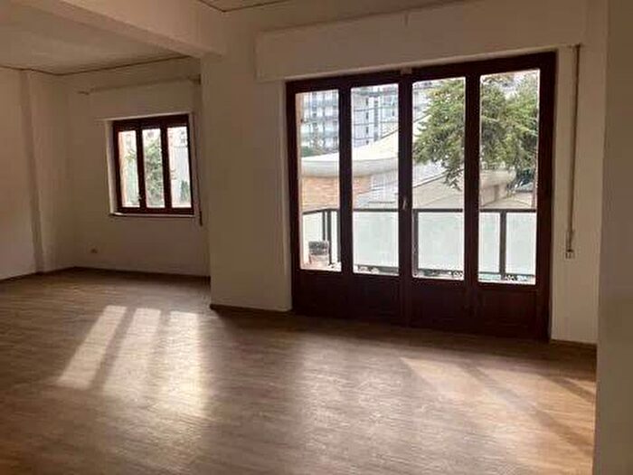 Appartamento quadrilocale in affitto in Piazza Europa, Strasburgo Belgio, Palermo