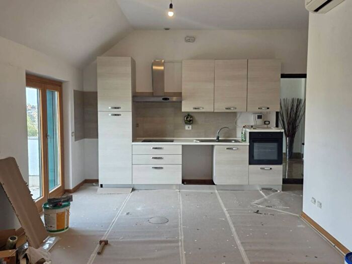 Appartamento monolocale in affitto in Via della Fanella, Casetta Mattei Corviale, Roma