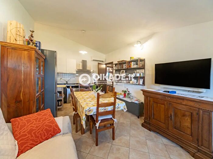 Appartamento trilocale in vendita in Via Alziator, Dolianova