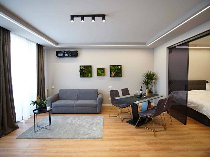 Appartamento bilocale in affitto in Via di Ricorboli, Gavinana, Firenze