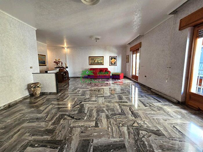 Appartamento in vendita in Gela