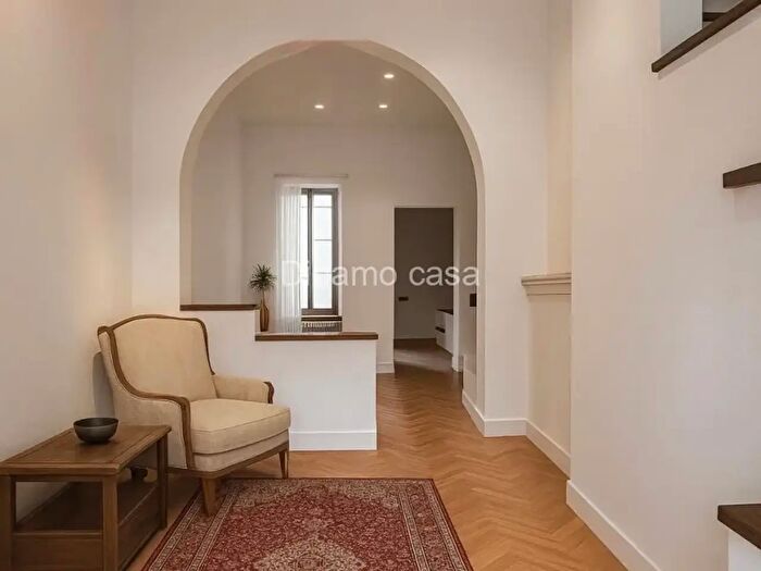 Casa quadrilocale in vendita in Via Giulio Braga, Vaiano