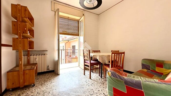 Appartamento trilocale in vendita in Via Montenero, Novi Ligure