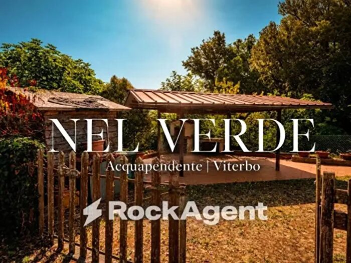 Appartamento trilocale in vendita in Via Aldo Moro, Acquapendente