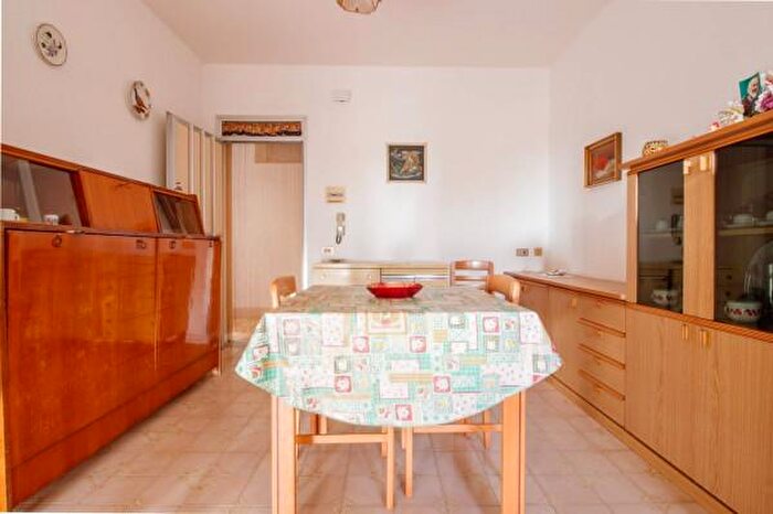 Appartamento bilocale in vendita in Viale Saturno, Lesina