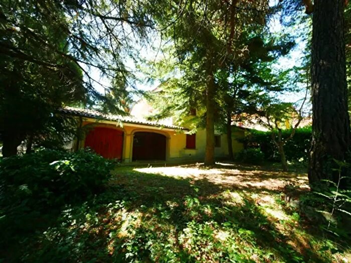 Casa quadrilocale in vendita in Via Monte Modino, Serramazzoni