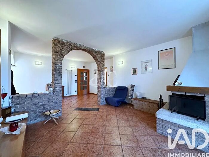 Casa con 10 locali in vendita in Localitãnbsp I Montagnoi, Brentonico