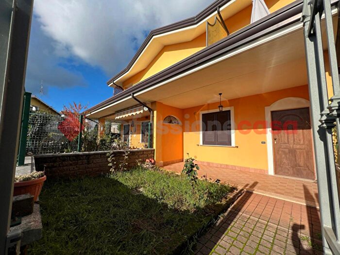 Appartamento bilocale in vendita in Via delle Querce, Fiuggi