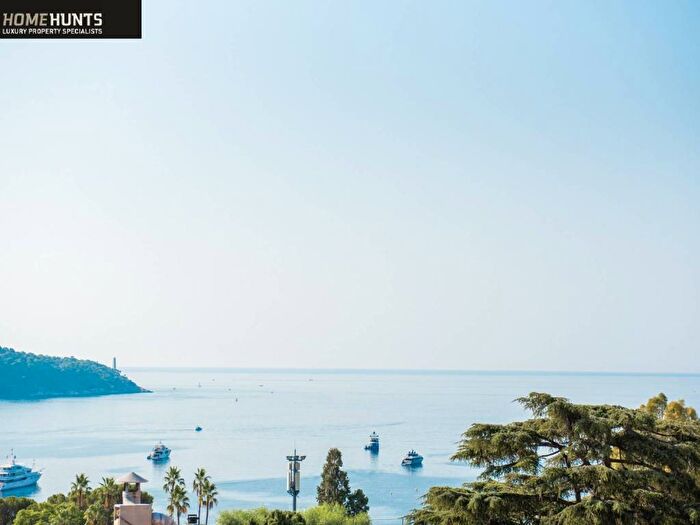 Appartamento trilocale in vendita in VILLEFRANCHE SUR MER HH, VillefranchesurMer