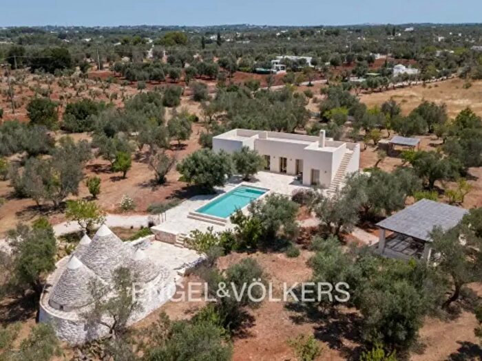 Casa quadrilocale in vendita in Ostuni