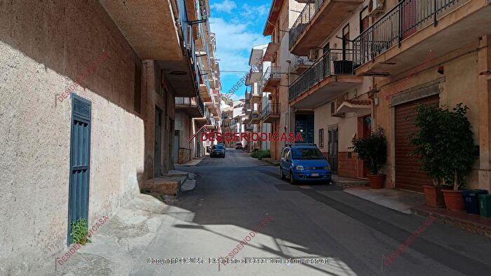 Appartamento con 5 locali in vendita in Via Papa Giovanni XXIII Belmonte Mezzagno Pa Italia, Belmonte Mezzagno