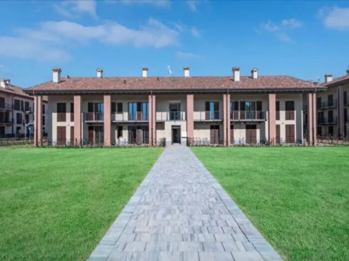 Appartamento trilocale in vendita in Via Rosa Parks, San Donato Milanese
