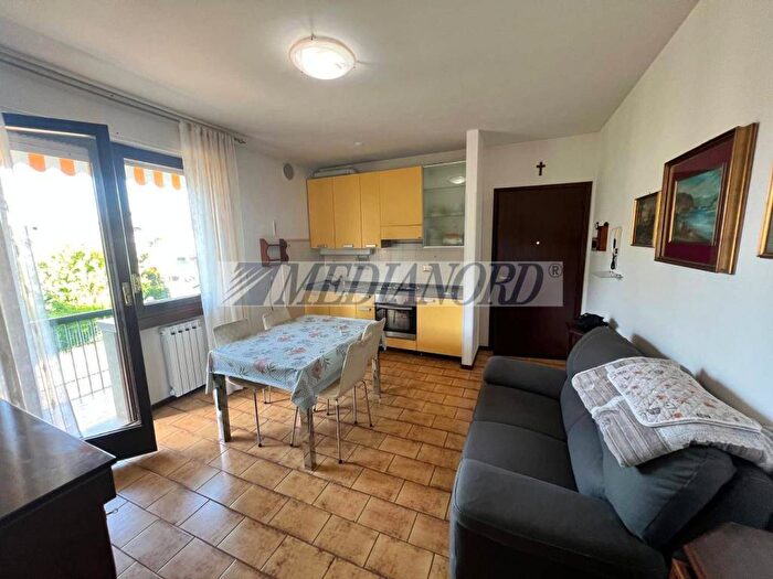 Appartamento bilocale in affitto in VILLA DI SERIO, Villa di Serio