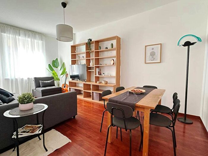 Appartamento monolocale in affitto in Via Eugenio Villoresi, Navigli Darsena, Milano