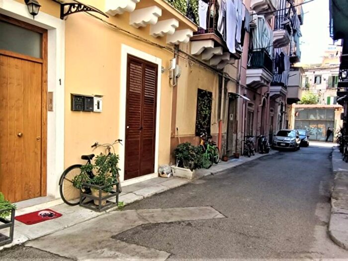 Appartamento bilocale in affitto in Piazza Tudisco snc, Zisa, Palermo