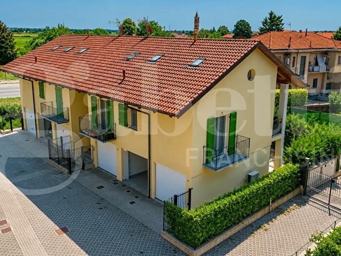 Casa con 5 locali in vendita in Corso Savona, Moncalieri