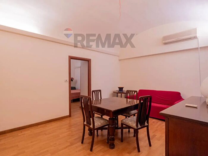 Appartamento trilocale in vendita in Via Quintino Sella, Palermo