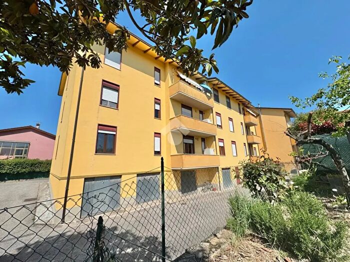 Appartamento quadrilocale in vendita in Viale Michelangelo, Assisi