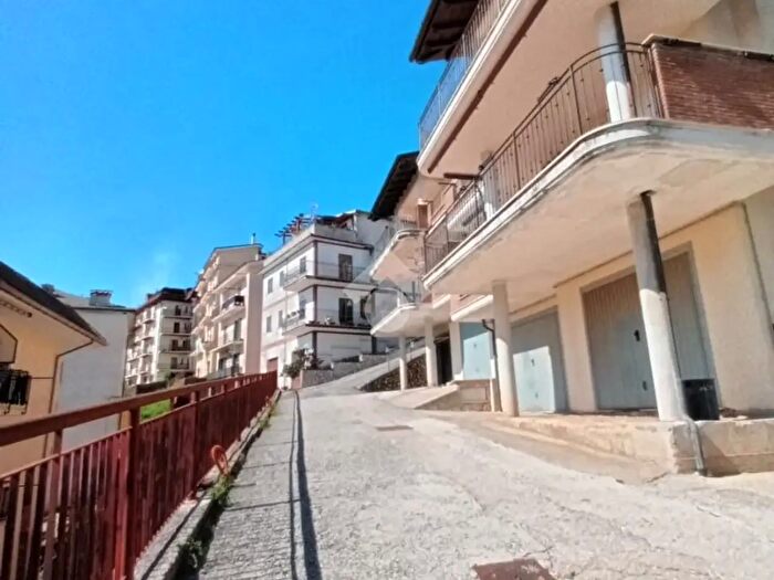 Appartamento quadrilocale in vendita in Via Vitellia, Bellegra