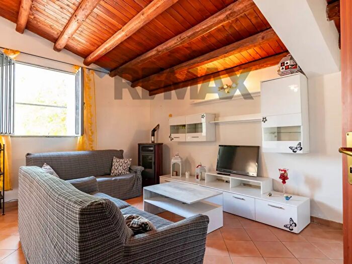 Casa bilocale in vendita in Contrada Bongiovanni Snc, Caltagirone