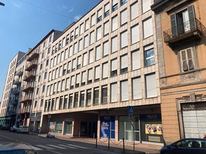 Case in Vendita e in Affitto - 2