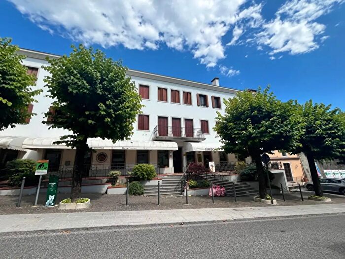 Appartamento trilocale in vendita in Via Umberto I, San Daniele Del Friuli