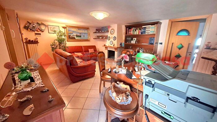 Appartamento in vendita in Via Sacerdote Fimiani, Castel San Giorgio