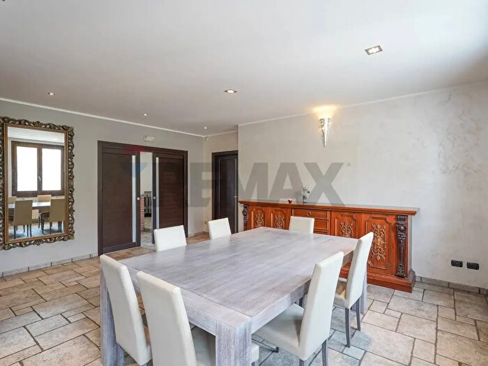 Appartamento quadrilocale in vendita in Stezzano