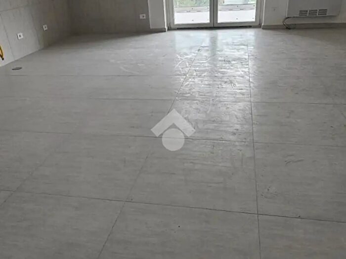 Appartamento trilocale in affitto in Via Guglielmo Marconi, Camposano